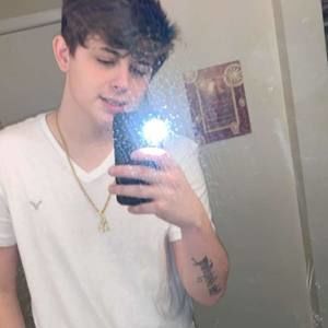 Meet your Posher, Tyler